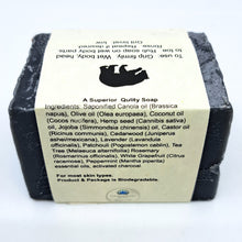 Charger l'image dans la galerie, Savon artisanal <em>Black Bear</em>