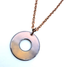 Charger l'image dans la galerie, Collier <em>Blossom Ring</em>