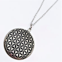 Charger l'image dans la galerie, Collier <em>Geo</em>