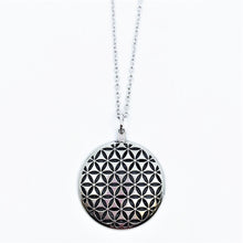 Charger l'image dans la galerie, Collier <em>Geo</em>