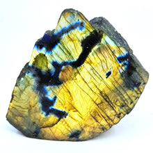 Charger l'image dans la galerie, Morceau de labradorite