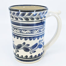 Load image into Gallery viewer, Fancy Grey Vine Mug
