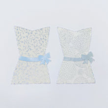 Charger l'image dans la galerie, Carte <em>Two Dresses</em>