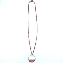 Load image into Gallery viewer, Beach Horizon Circle Necklace
