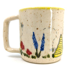 Charger l&#39;image dans la galerie, Tasse &lt;em&gt;Abeille&lt;/em&gt;
