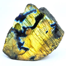 Load image into Gallery viewer, Labradorite Grounder
