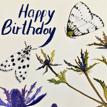 Charger l&#39;image dans la galerie, Carte &lt;em&gt;Happy Birthday&lt;/em&gt; avec papillons de nuit et chardons bleus
