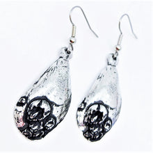 Load image into Gallery viewer, Mussels &amp; Barnacles Earrings
