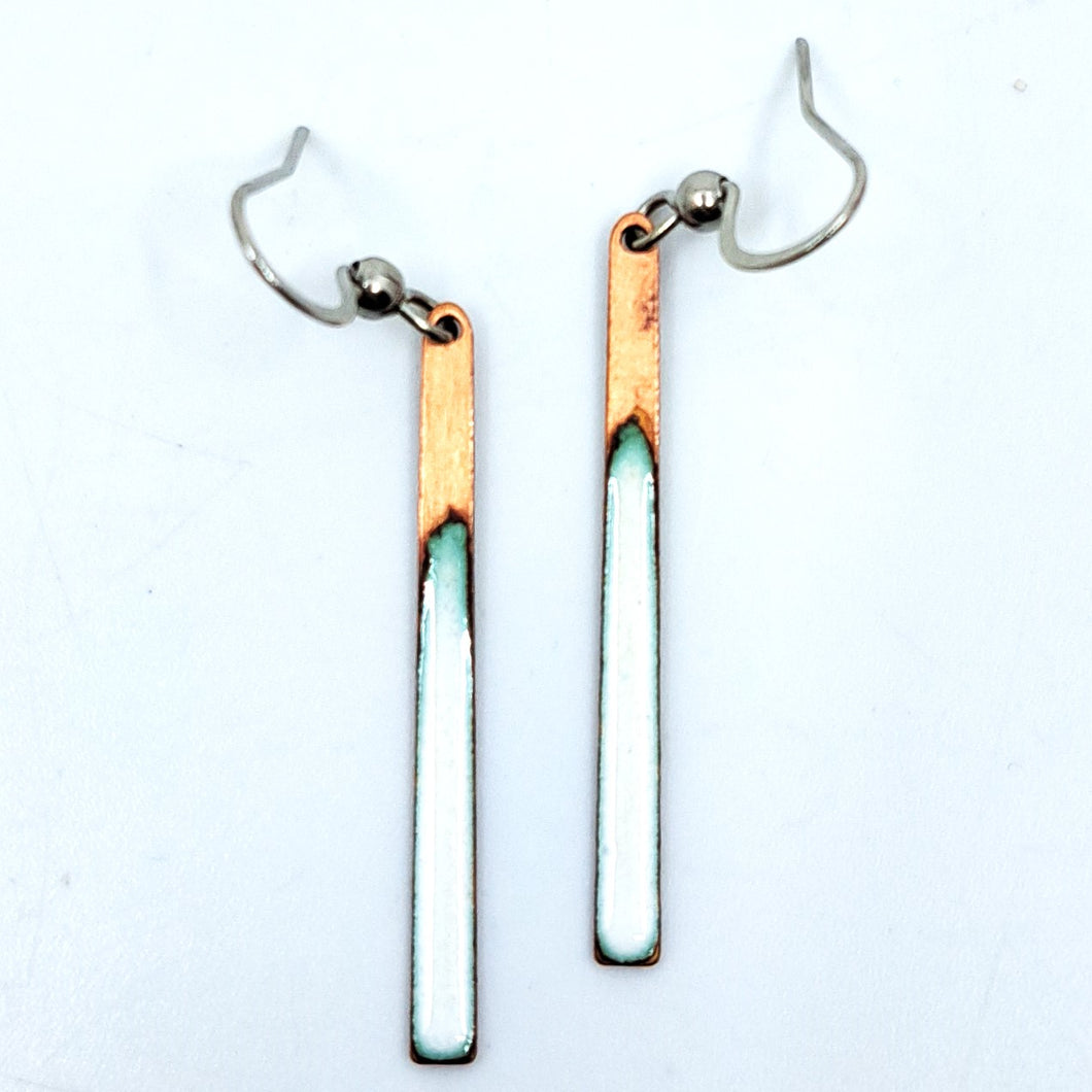 Boucles d'oreilles <em>Thin Bar</em> (Blanc)